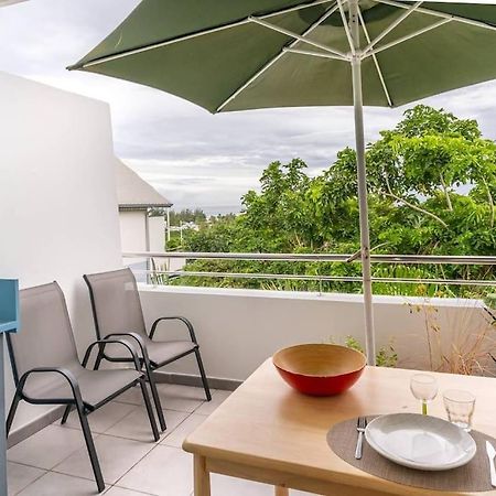 Flamboyant - Studio 2 Personnes Avec Lit De Qualite Hoteliere Separable Pour Couple Ou Amis Avec Tres Belle Terrasse A 12 Min A Pied Ou 4 Min En Voiture Du Lagon De L'Ermitage - St Gilles Les Bains La Saline Le Bains Bagian luar foto